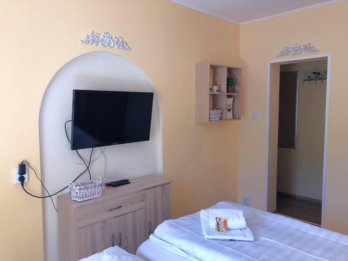 Apartament Maximilianhaus Zell an der Mosel Zewnętrze zdjęcie