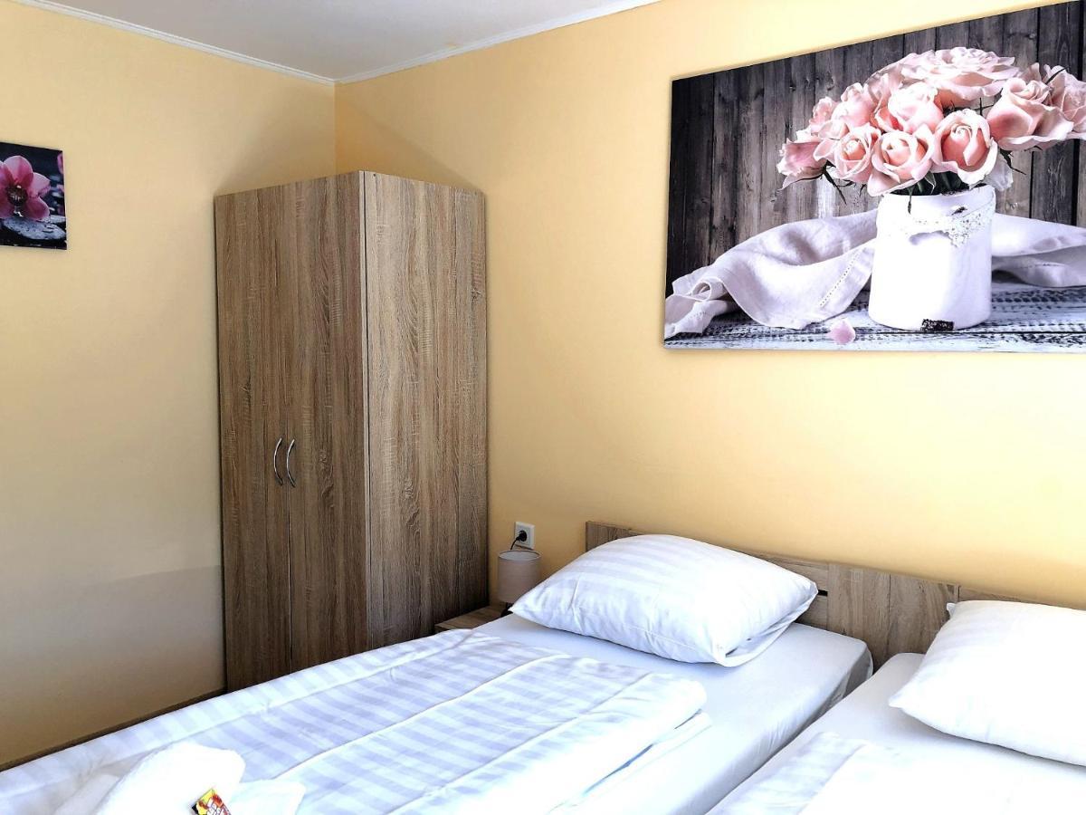 Apartament Maximilianhaus Zell an der Mosel Zewnętrze zdjęcie